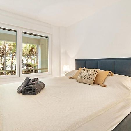 Apartment In Los Granados Playa エステポナ エクステリア 写真