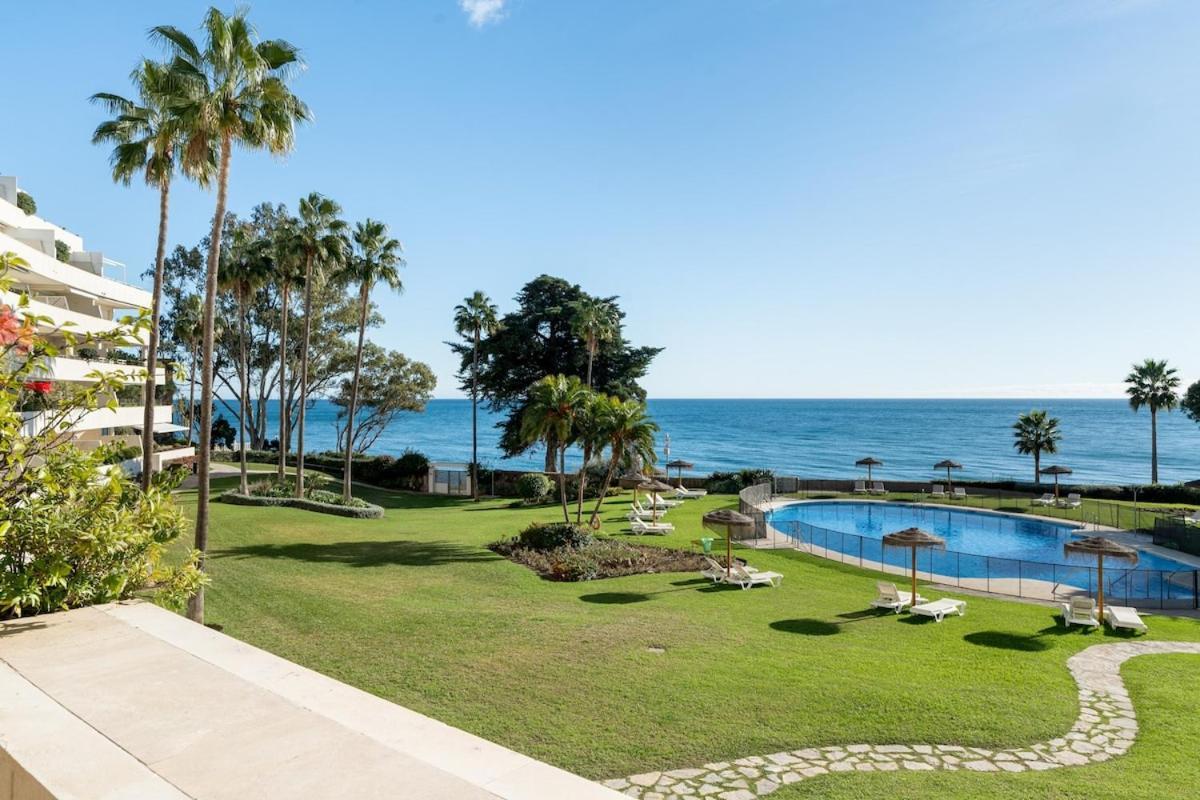 Apartment In Los Granados Playa エステポナ エクステリア 写真
